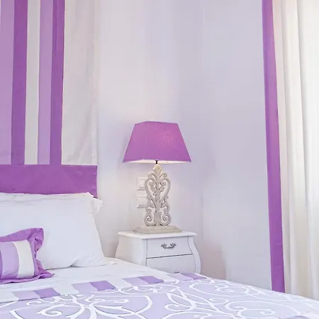 Sleeps 8 Pool Air Con Wifi Villa